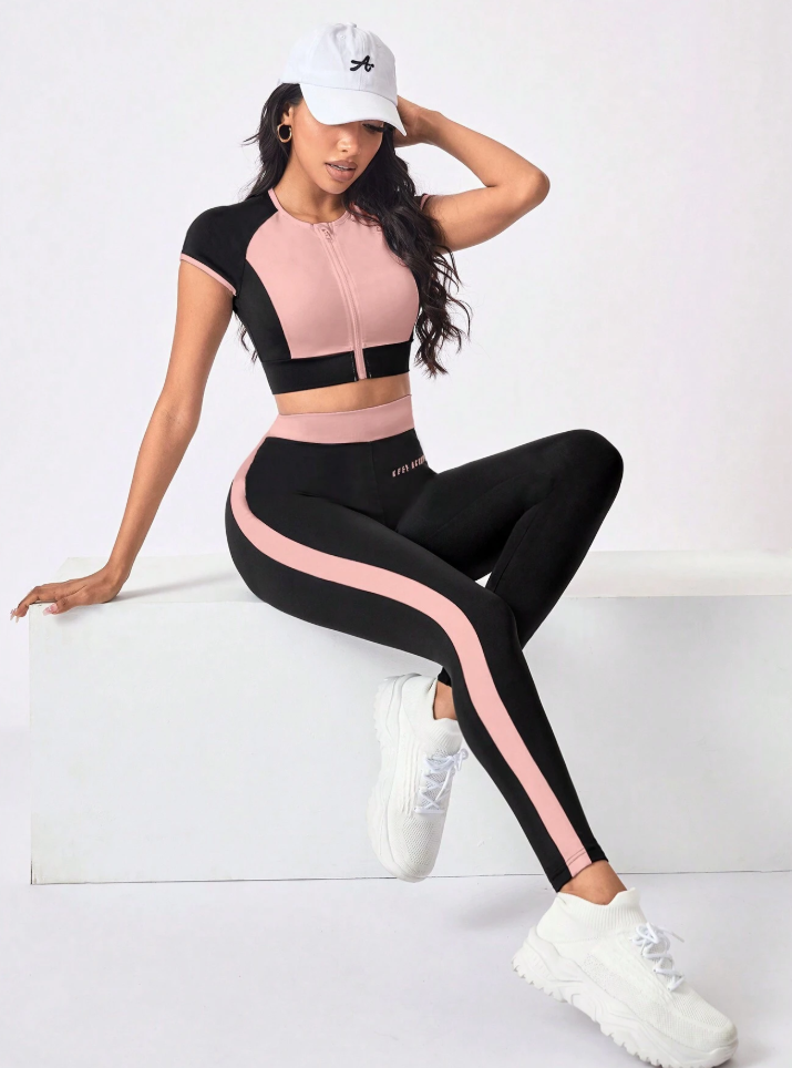 Women&rsquo;s Zipper Sports Set