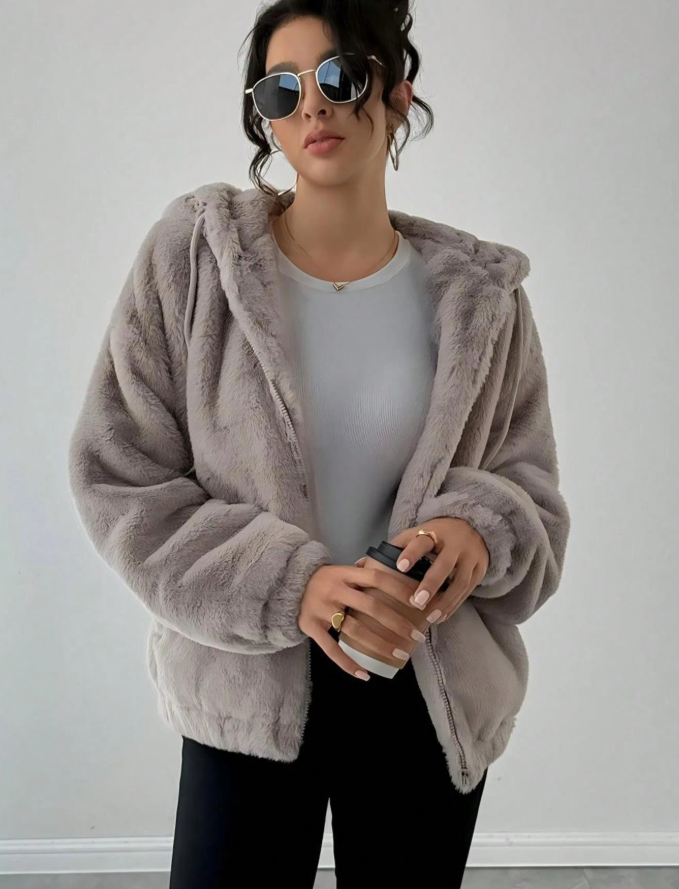 Women's Faux Fur Jacket For Winter
