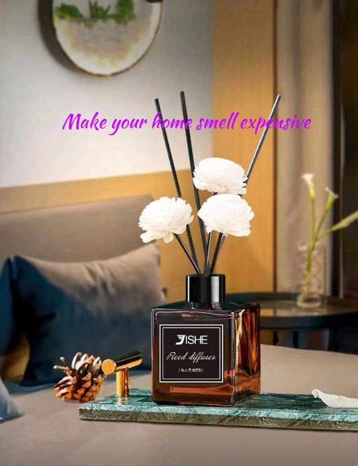 1pc Romantic Essential Oil, 1.69 Oz Reed Diffuser Oil, Lavender, Peach, Oud And Sandalwood Blend Fragrance, Home & Bedroom Air Freshener, Reed Diffuser, Office & Home Decor, Odor Eliminating Fragrance Piece, Aromatherapy 