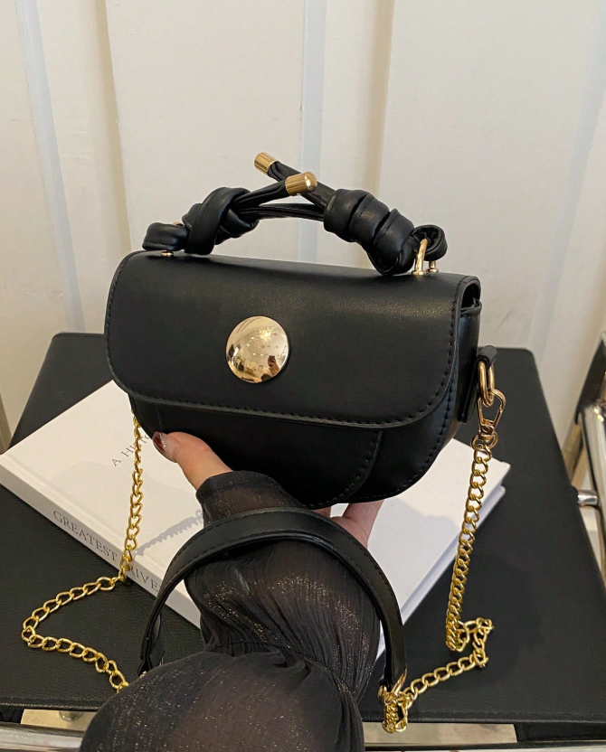 Mini Chain Flap Saddle Bag