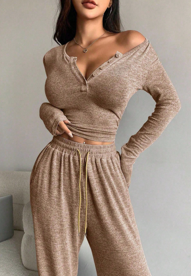 Women&rsquo;s Half-Zip Tracksuit Set