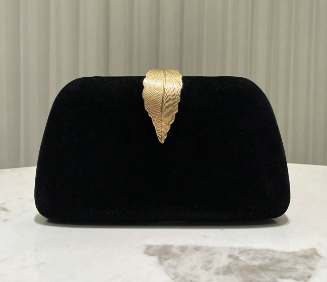 1pc Elegant Velvet Vintage Metal Leaf Clasp Formal Party Clutch Purse