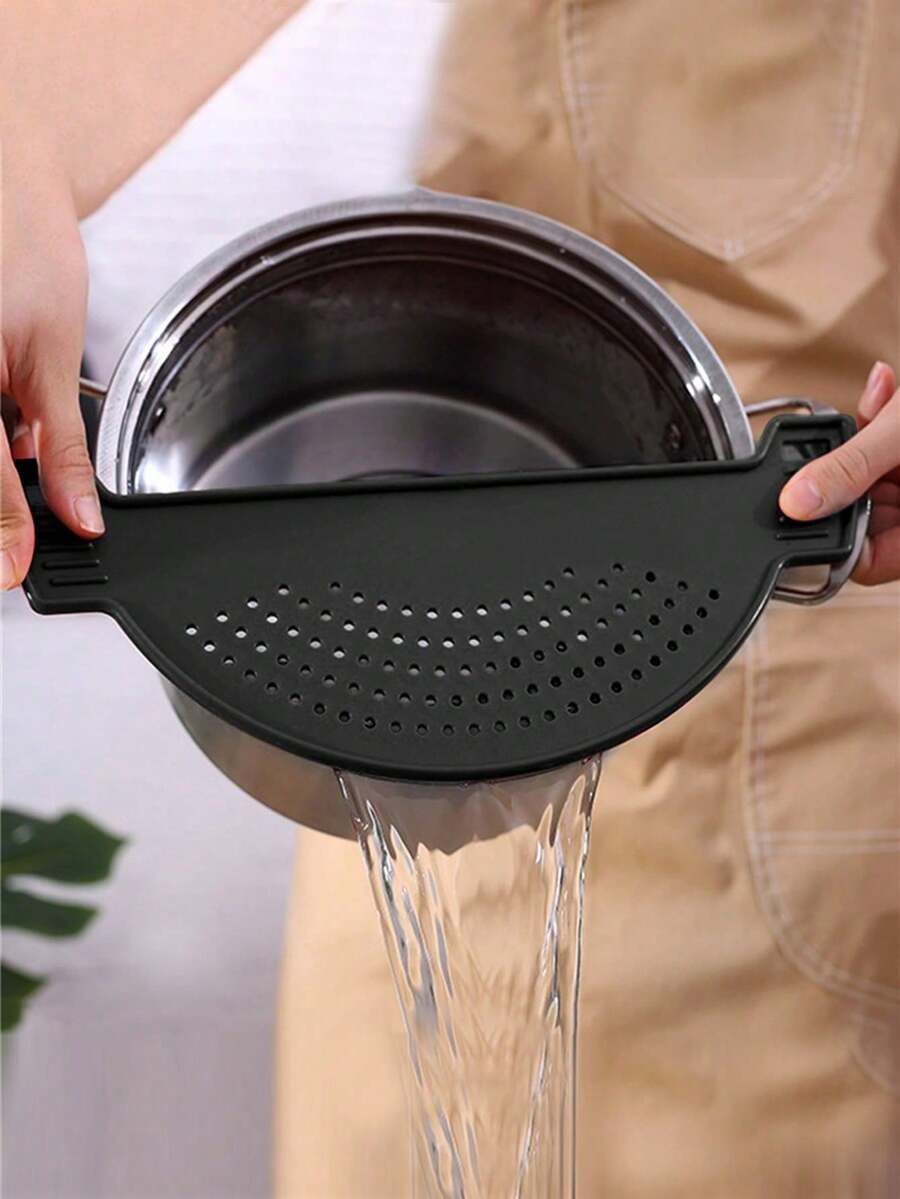 1pc Plastic Clip-On Crescent Shaped Food Strainer Funnel, Heat Resistant