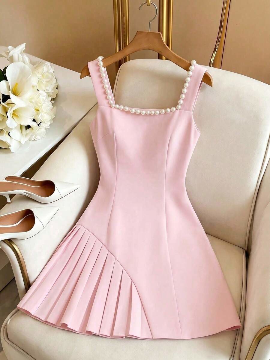 Women's Pearl Decor Neckline Sleeveless Pleated Hem Light Square Neck Tank Dress