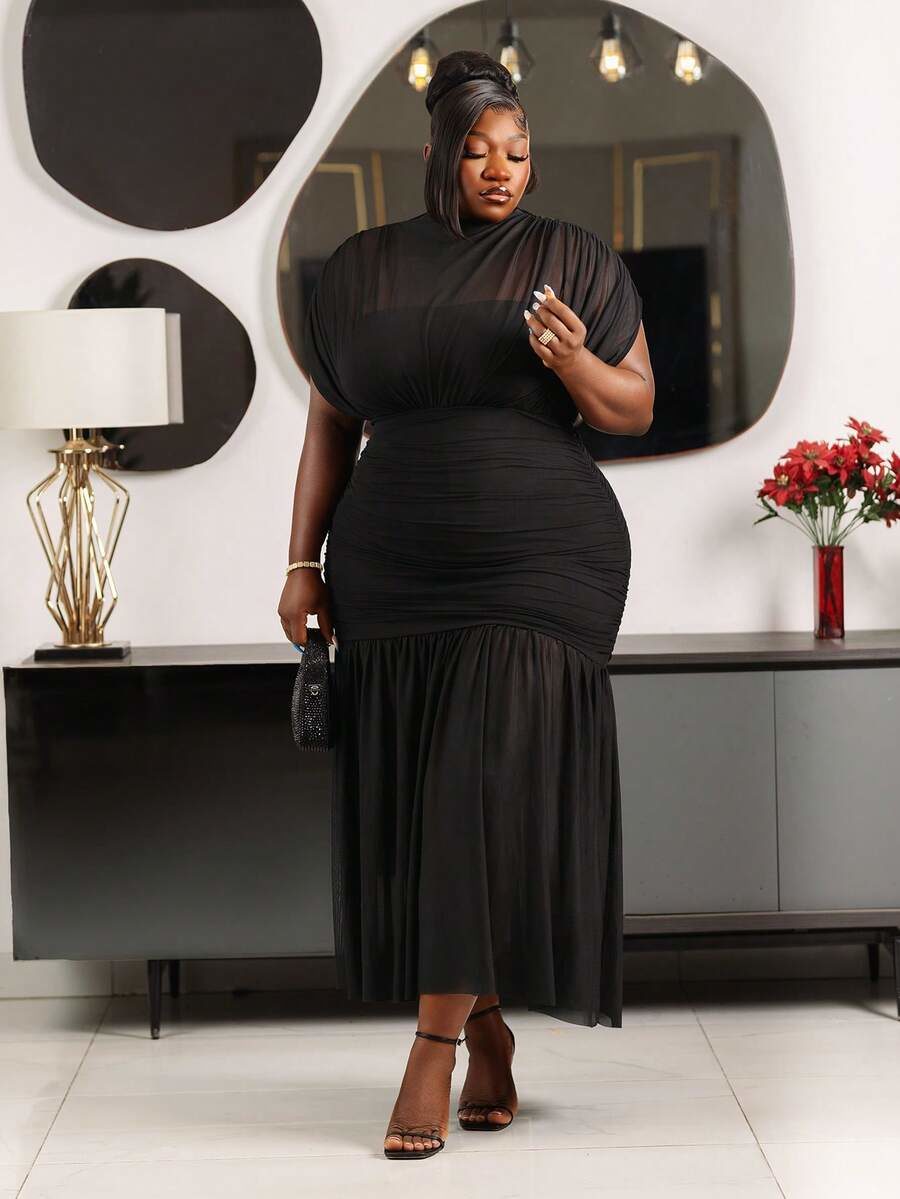 Plus Size Women's Valentine's Day Date Sheer Mesh 2 In 1 Extra Long Maxi Dress