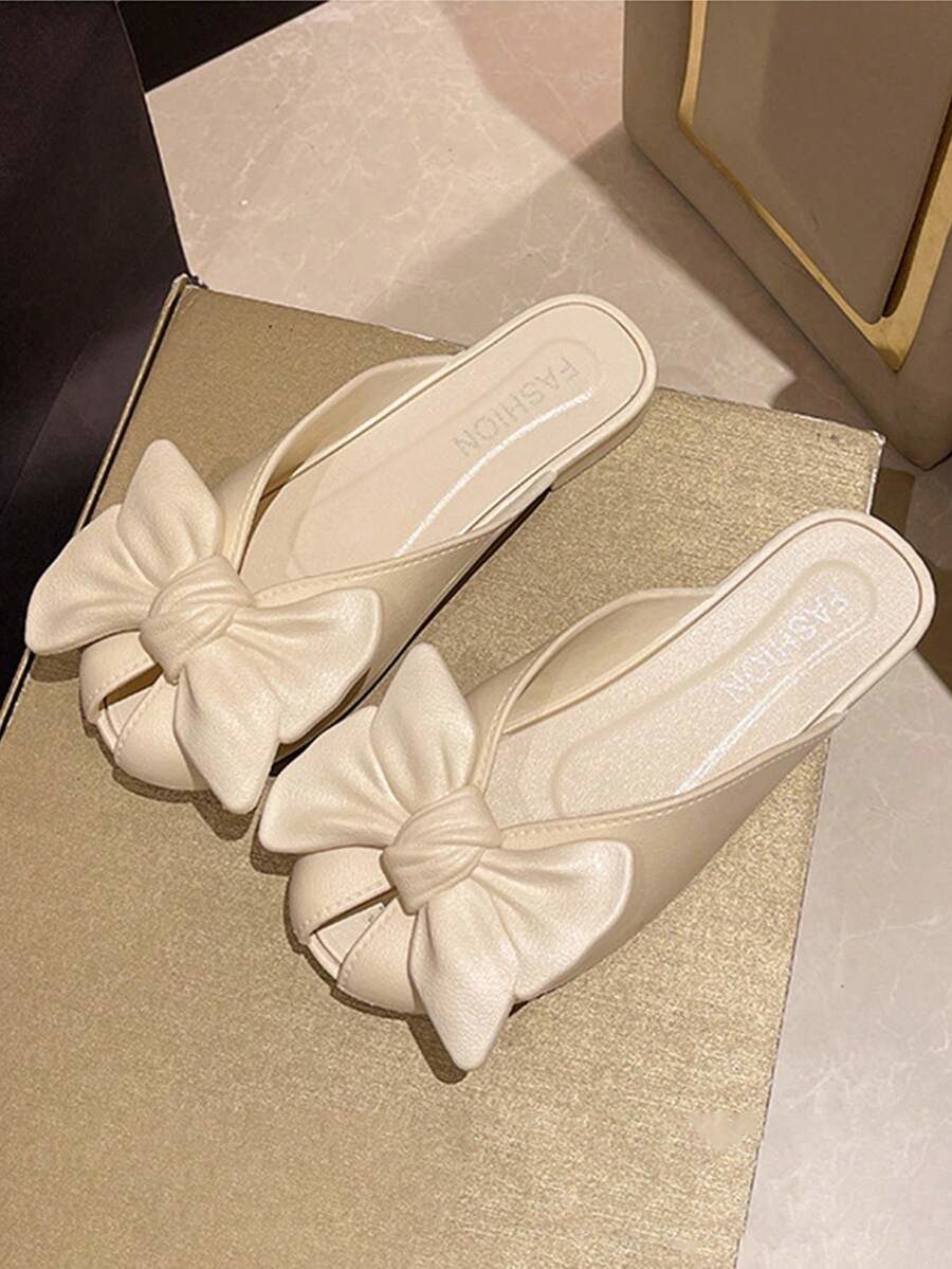 Women's Butterfly French Style Slip-On Sandals