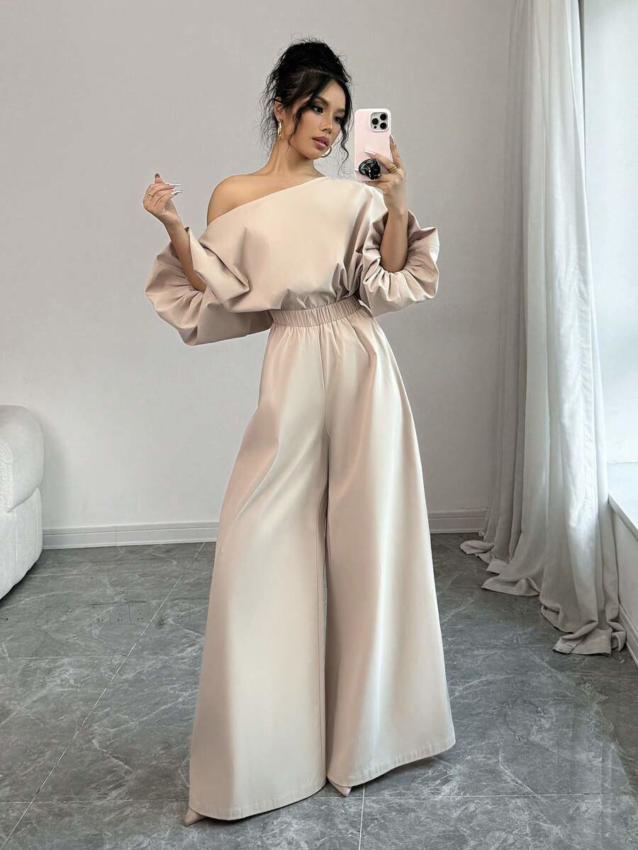 Women 2Pcs/Set Solid Color Asymmetric Collar Top And Elastic Waist Pants
