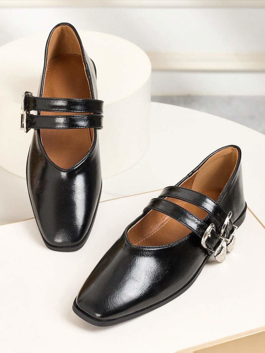Women's British Style High Vamped Shoe