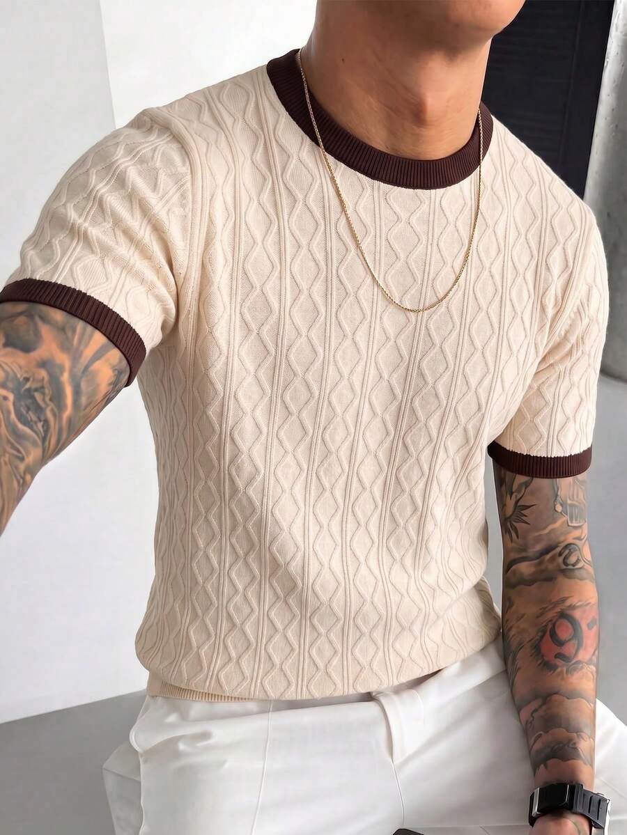 Men's Contrast Trim Textured Knit Crew Neck Short Sleeve T-Shirt