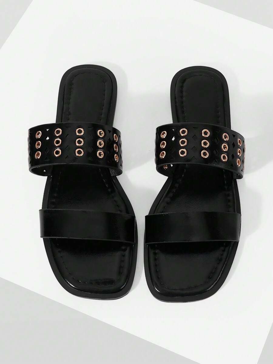 Women's Leisure Vacation After Lace-Up Solid Color Rivet Flat Sandals